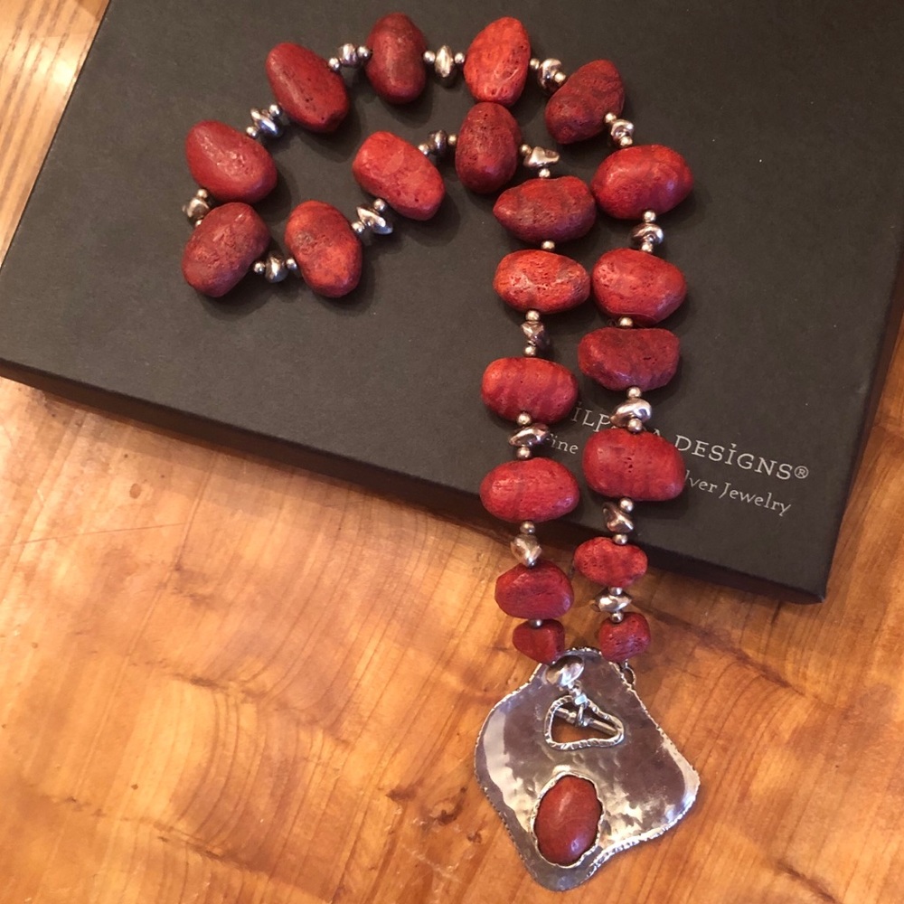 Rare Silpada Sterling Silver Red Sponge Coral Toggle Clasp Necklace N0900